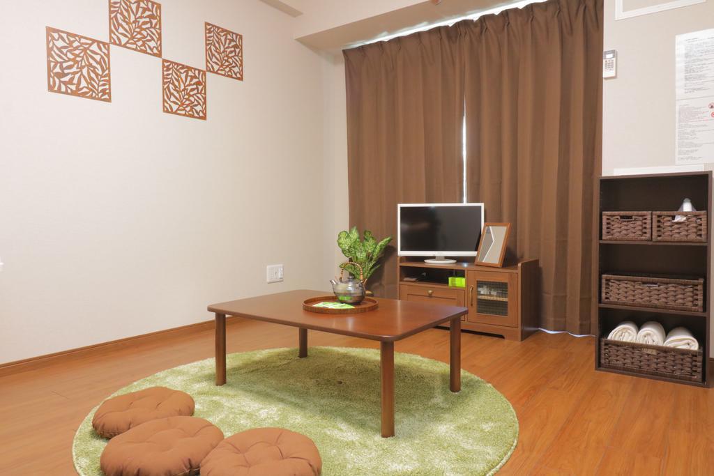 Hg Cozy Hotel No 32 通天閣前 Osaka Exterior photo